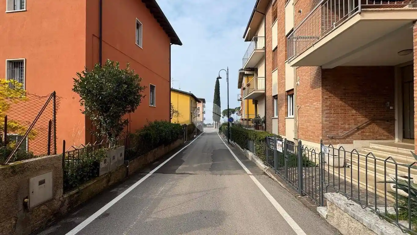 Appartamento in vendita a Torri del Benaco