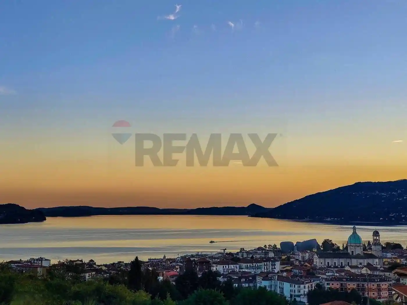 Villa in vendita a Verbania