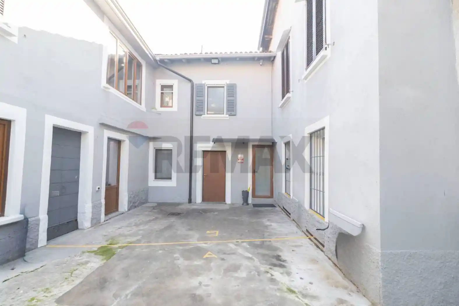 Appartamento in vendita a Barzago