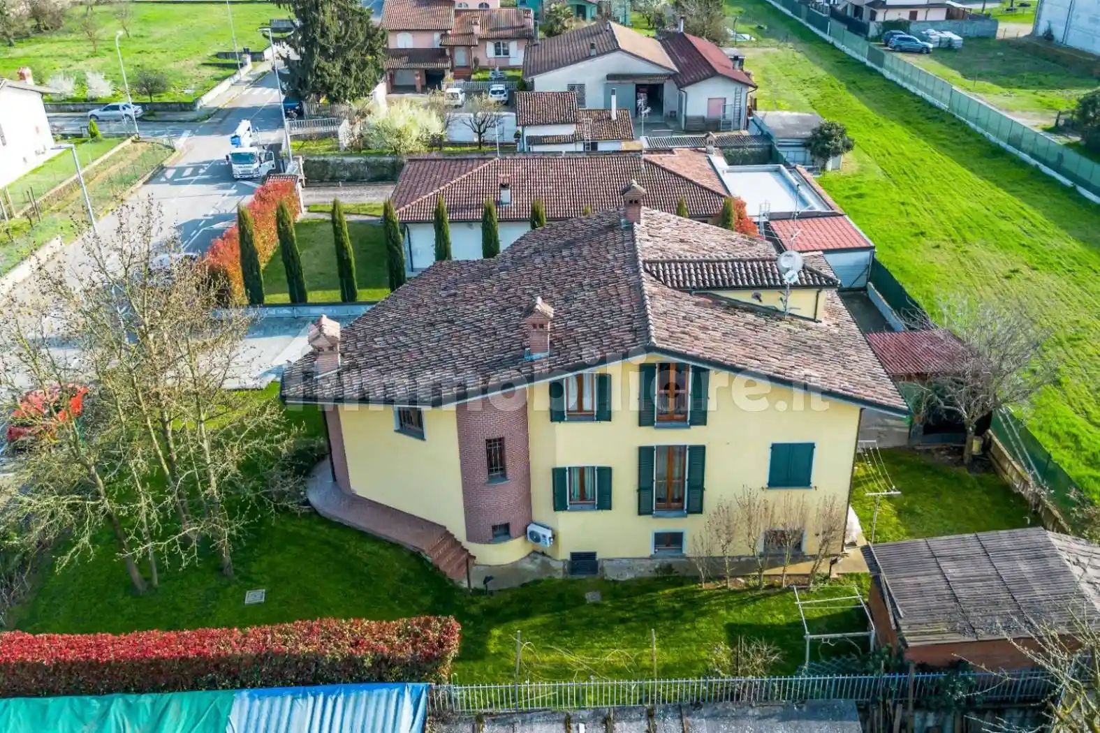Villa in vendita a Chignolo Po