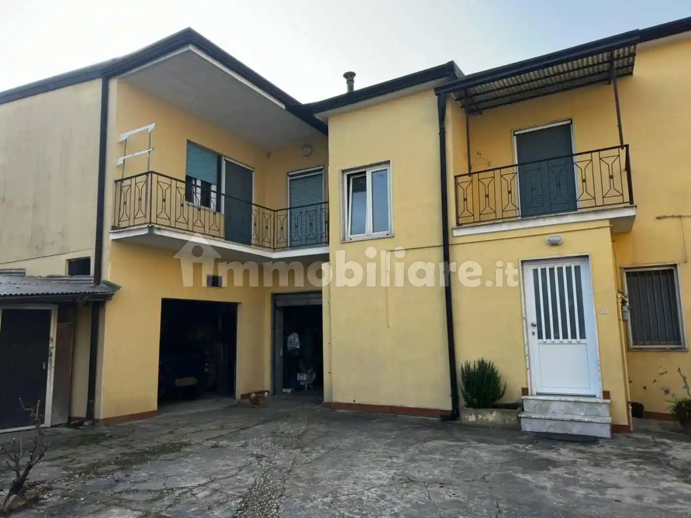 Casa indipendente in vendita a Atripalda