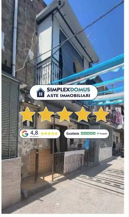 Appartamento in vendita a Napoli