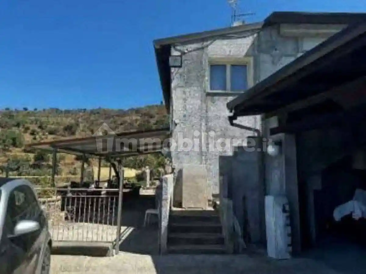 Casa indipendente in vendita a Taormina