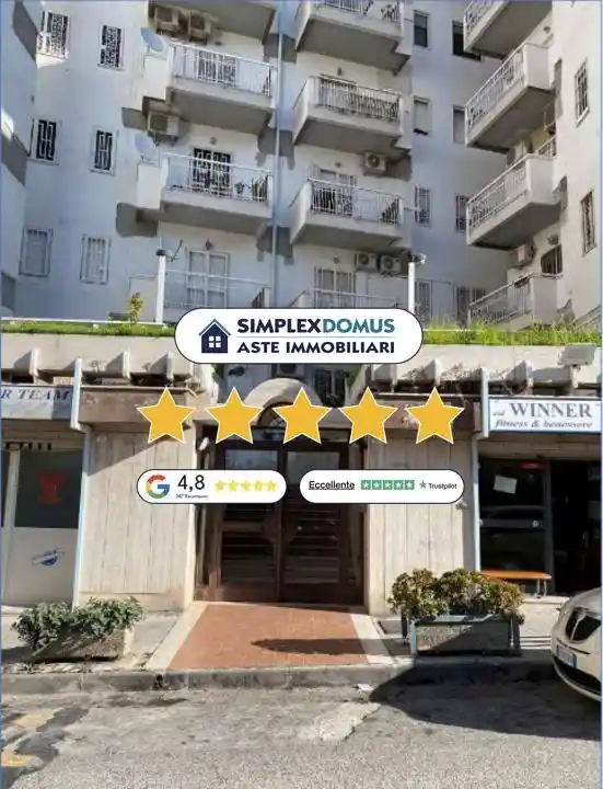 Appartamento in vendita a Napoli