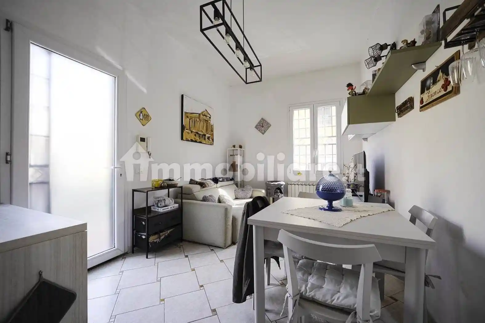 Appartamento in vendita a Capraia e Limite