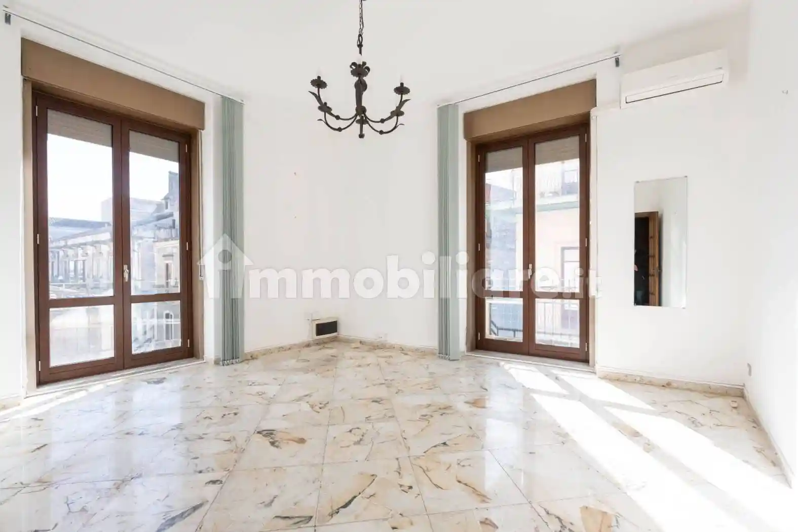 Appartamento in vendita a Catania