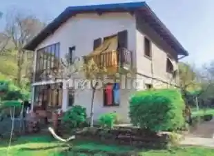 Appartamento in vendita a Cuvio