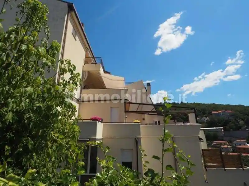 Appartamento in vendita a Trieste