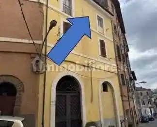 Appartamento in vendita a Cave