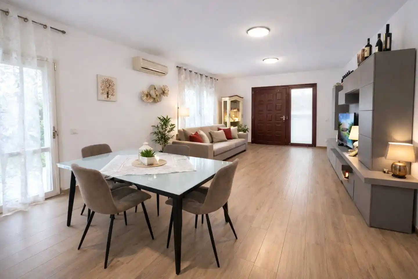 Casa indipendente in vendita a Cascina