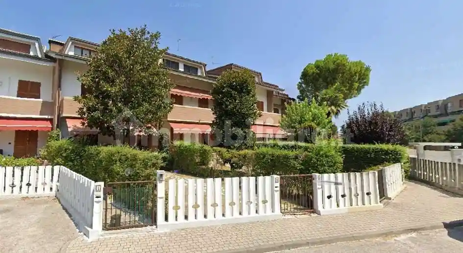 Villetta a schiera in vendita a Fano