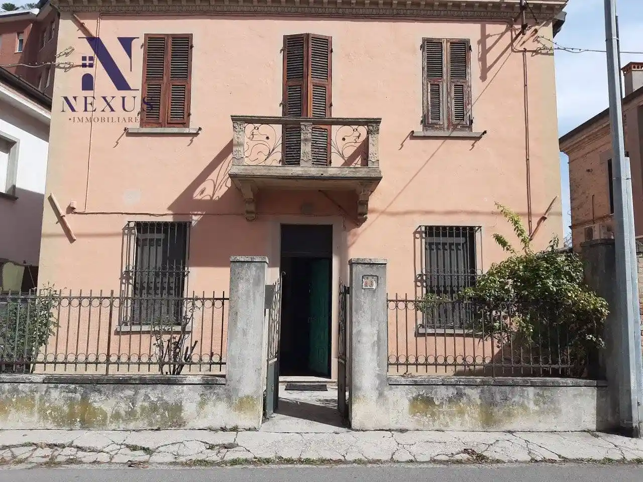 Casa indipendente in affitto a Fano