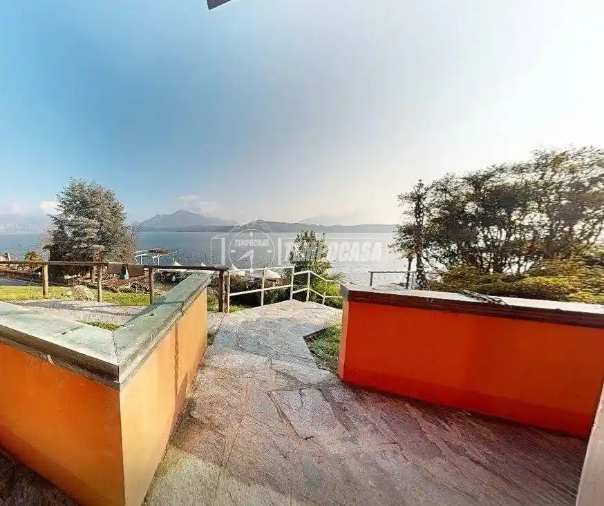 Appartamento in vendita a Stresa
