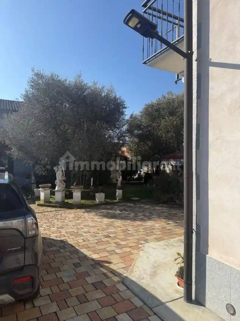 Villa in vendita a Mazzè