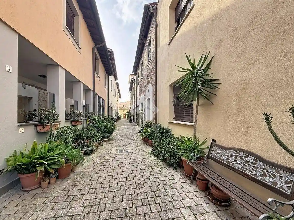 Appartamento in vendita a Livorno