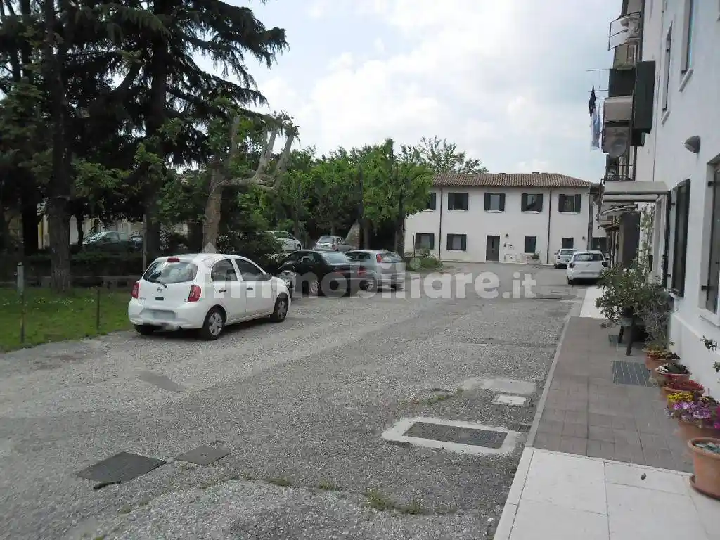 Appartamento in vendita a Verona