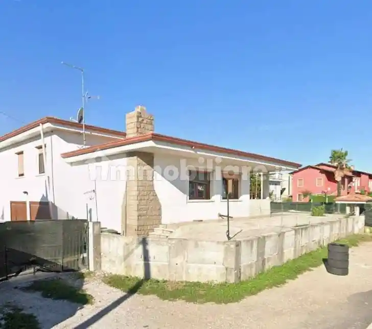 Villa in vendita a Veronella