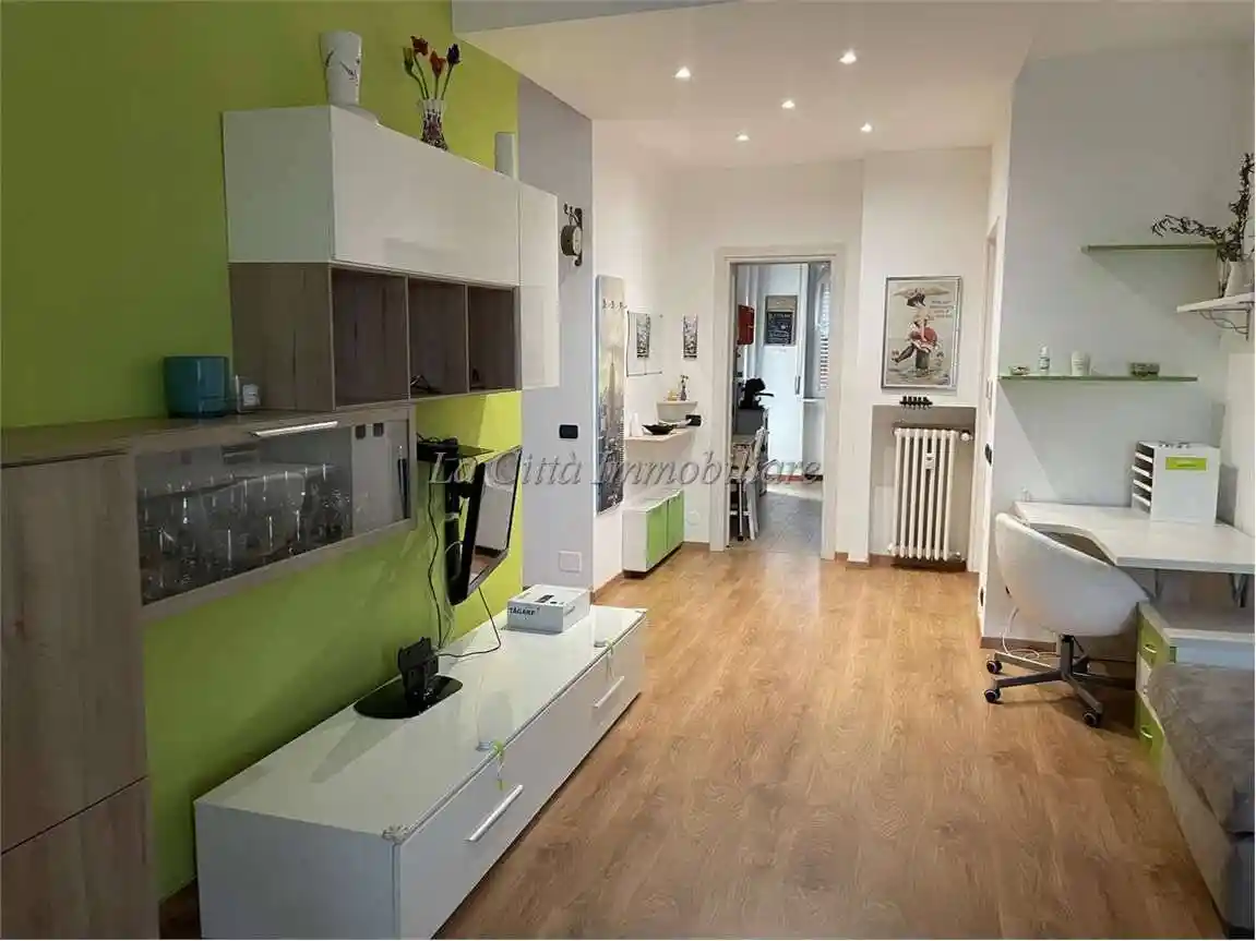 Appartamento in affitto a Novara