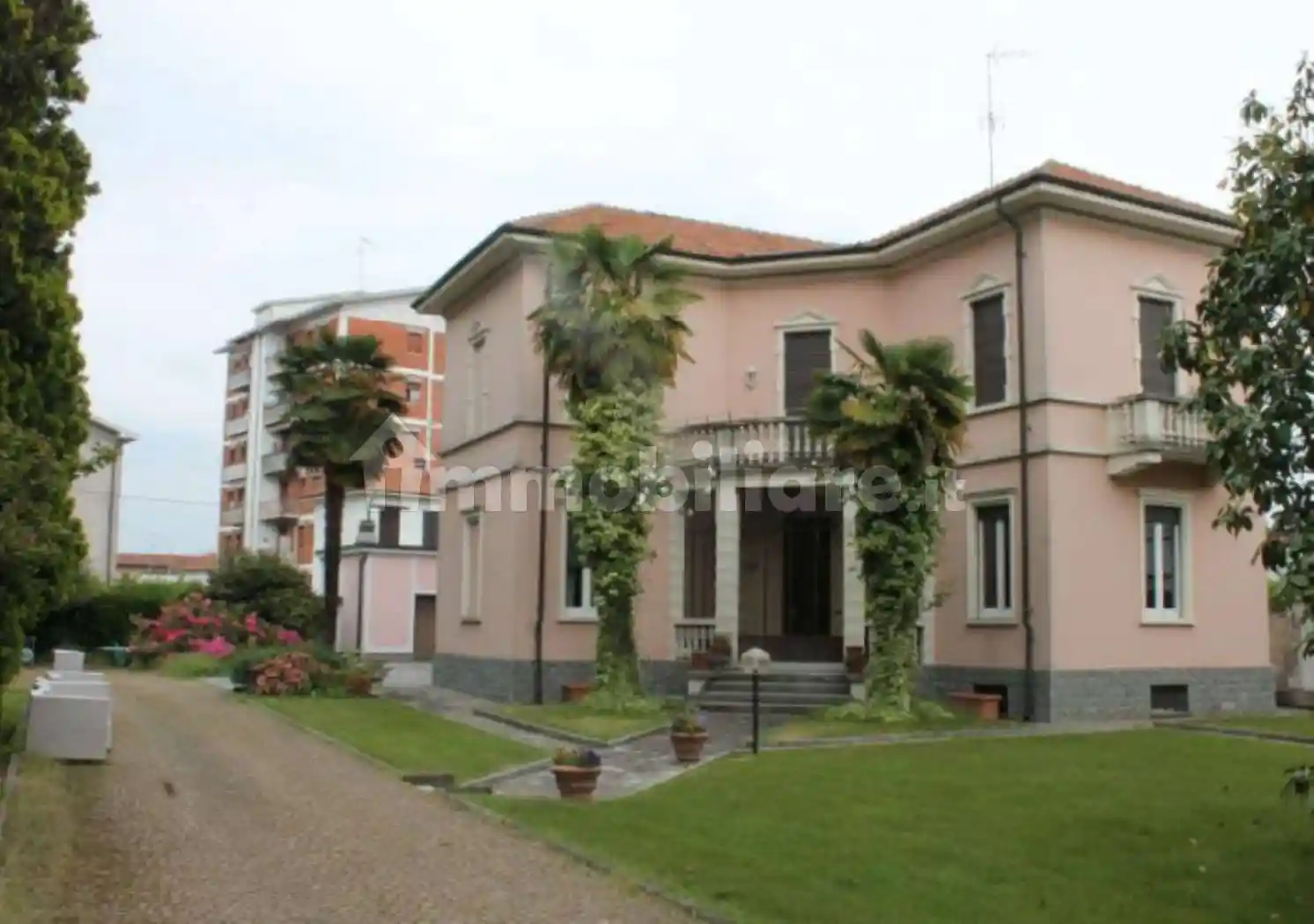 Villa in vendita a Gallarate