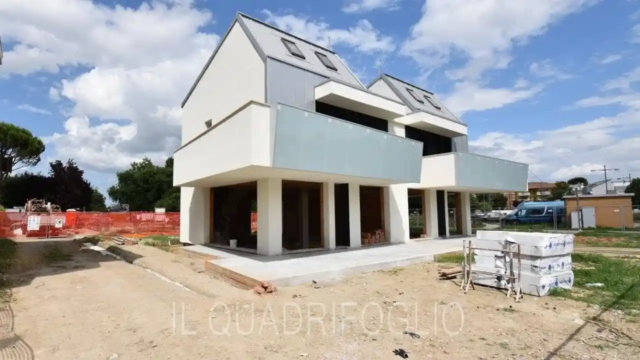 Villa in vendita a Cesena