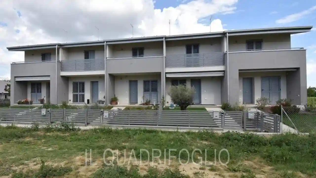 Villetta a schiera - foto 2