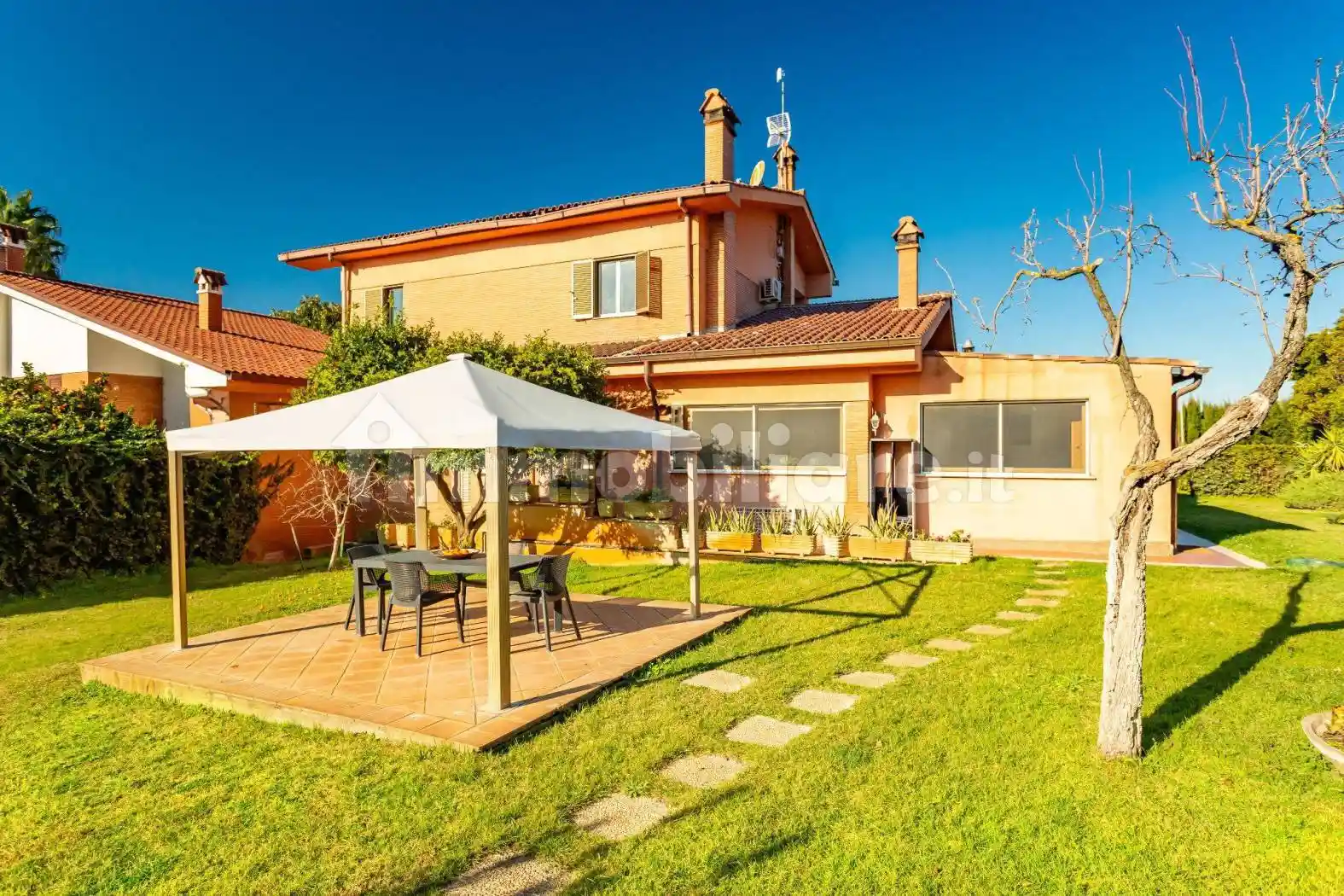 Villa in affitto a Ciampino