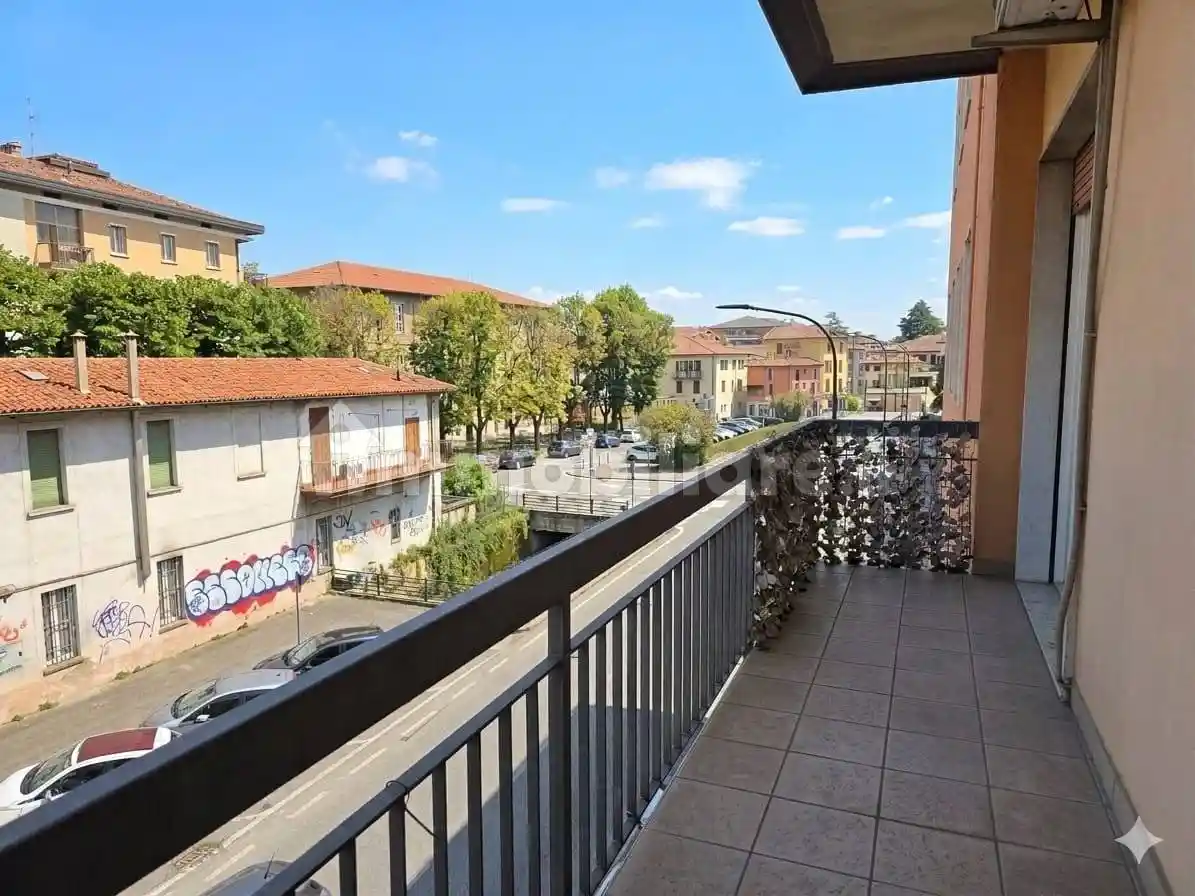 Appartamento in vendita a Brescia
