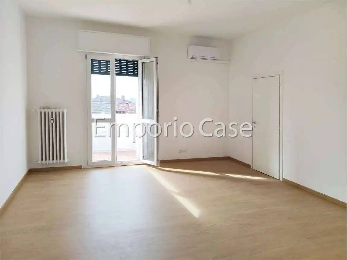 Appartamento in vendita a Modena