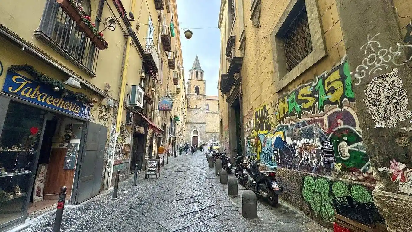 Appartamento in vendita a Napoli