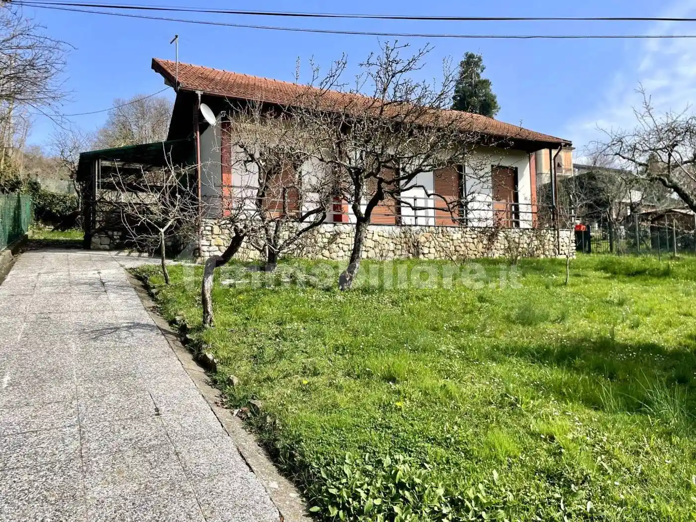Villa in vendita a Casella