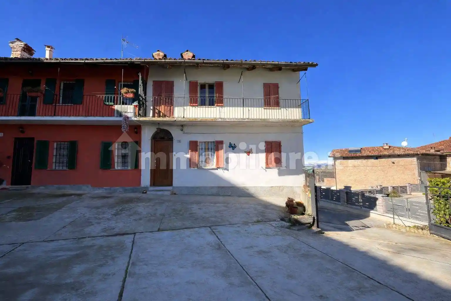 Casa indipendente in vendita a Castellinaldo d'Alba