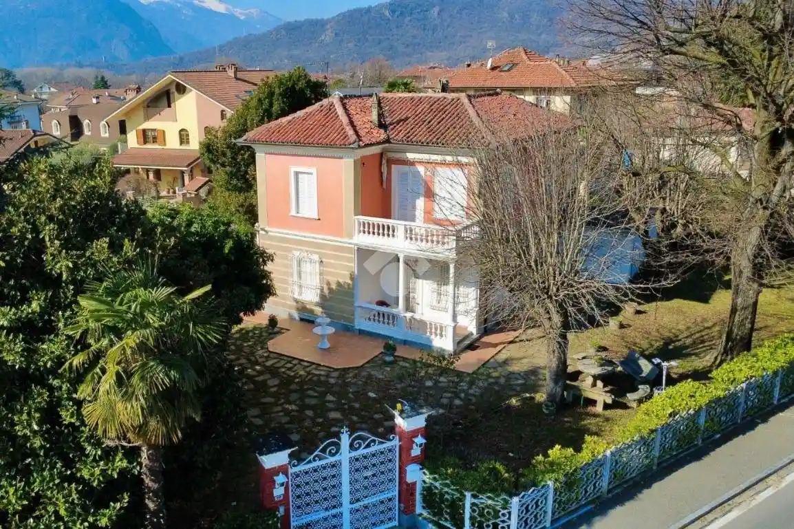 Villa in vendita a Almese