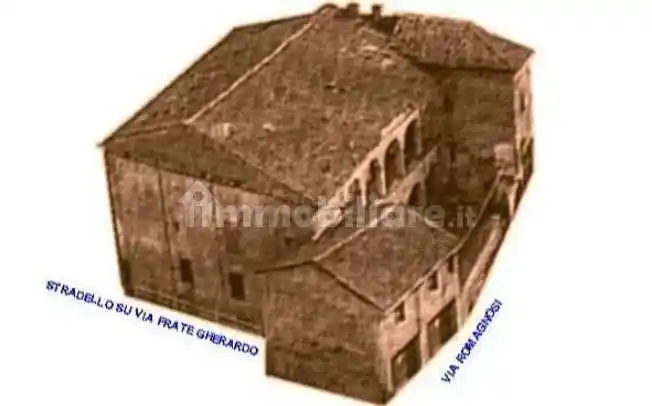 Palazzo - Edificio in vendita a Fidenza