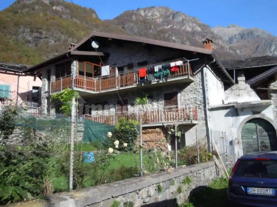 Appartamento in vendita a Valbondione