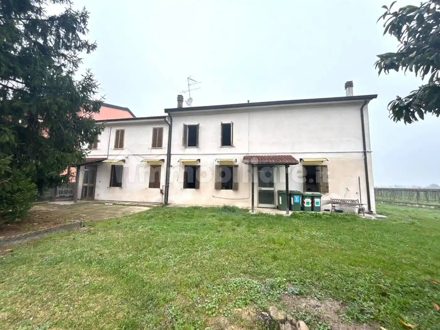 Villa in vendita a Villimpenta