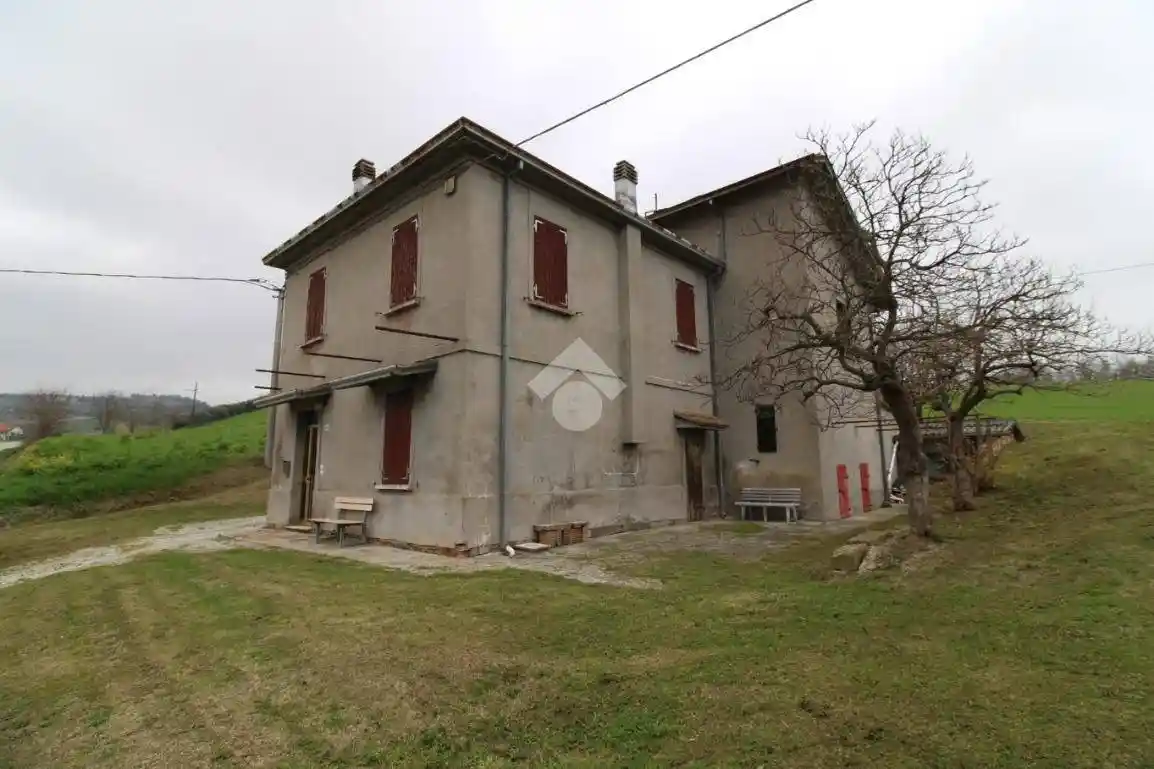 Casa indipendente in vendita a Roncofreddo