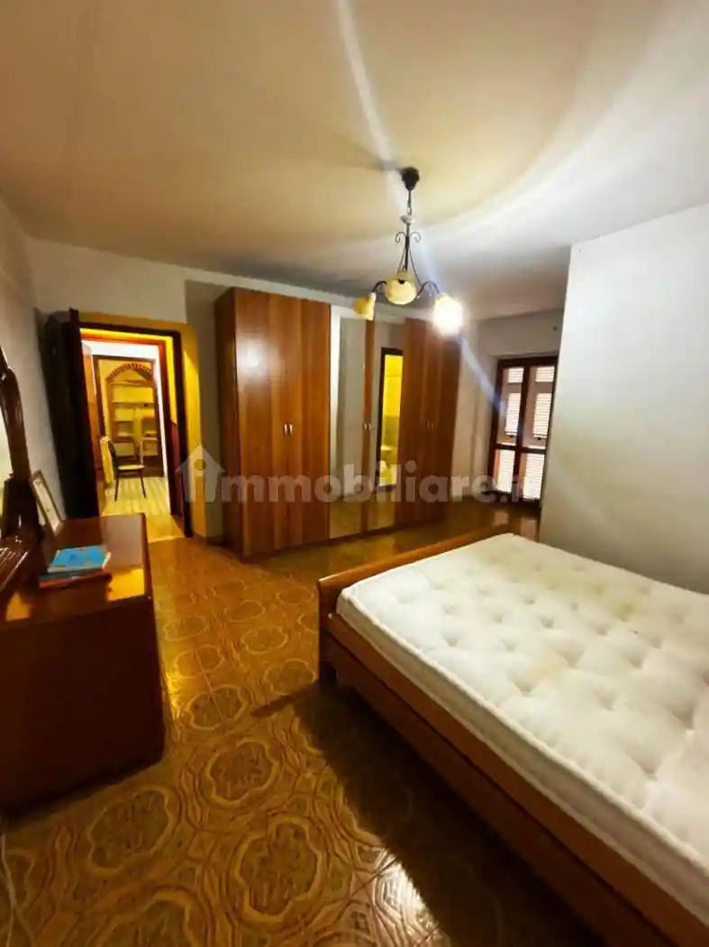 Casa indipendente in affitto a Carrara