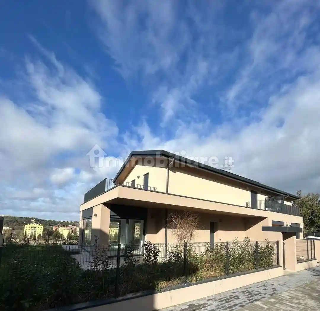 Villa in vendita a Perugia