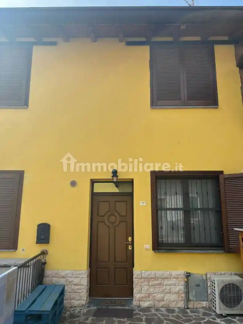 Villetta a schiera in vendita a Cavenago di Brianza