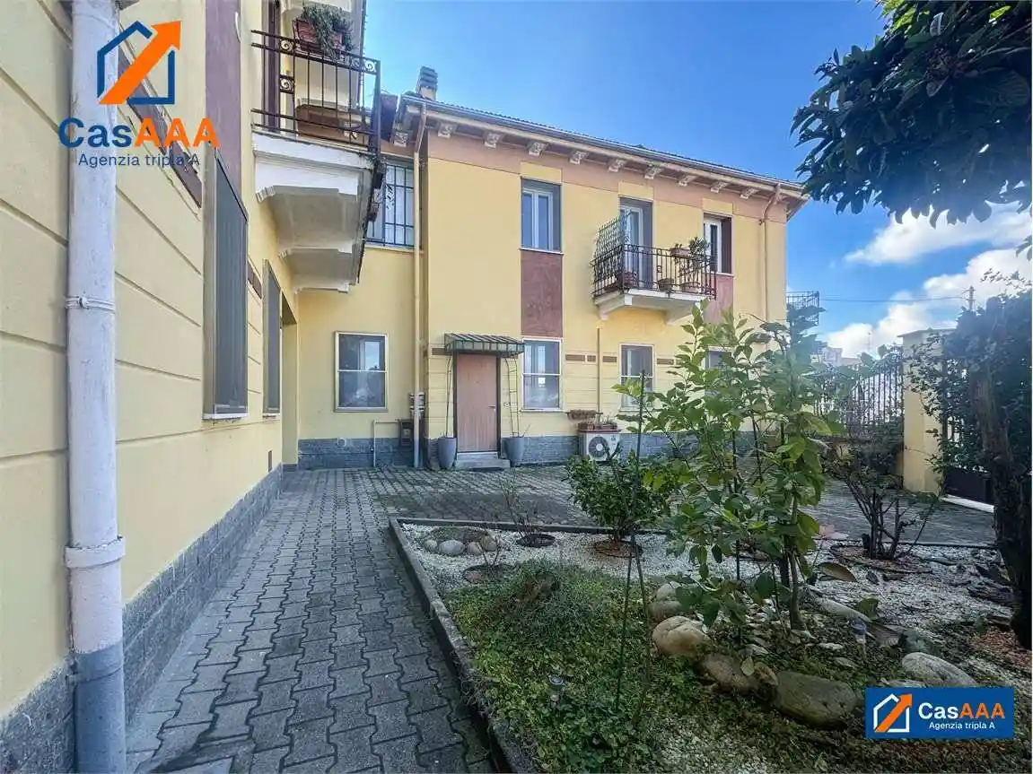 Appartamento in vendita a Novara