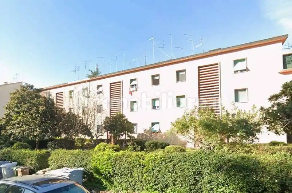 Appartamento in vendita a Guidonia Montecelio