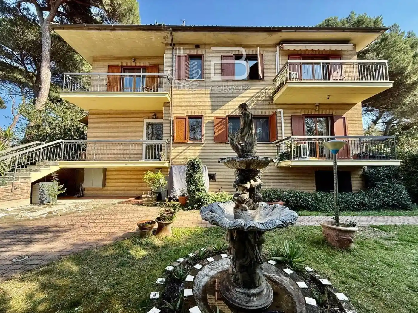 Villa in vendita a Viareggio
