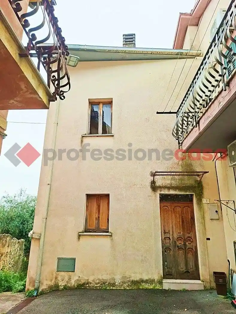 Palazzo - Edificio in vendita a Piedimonte San Germano