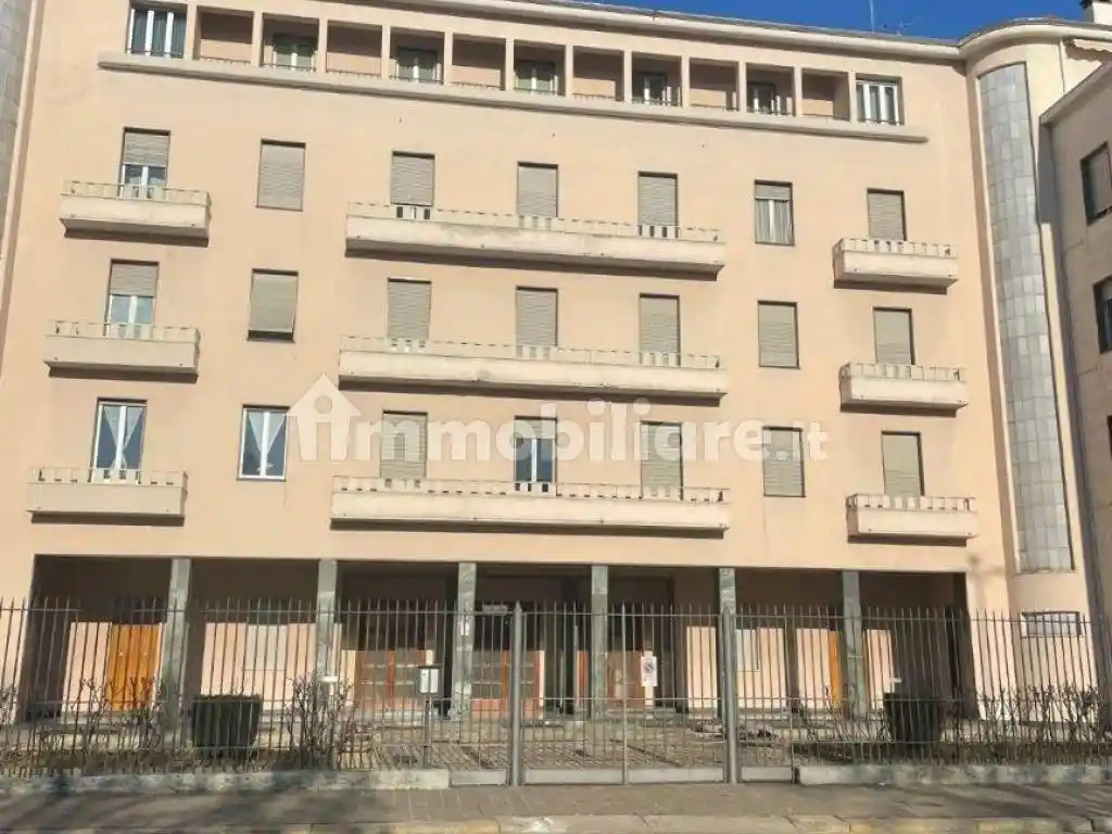 Appartamento in affitto a Pavia