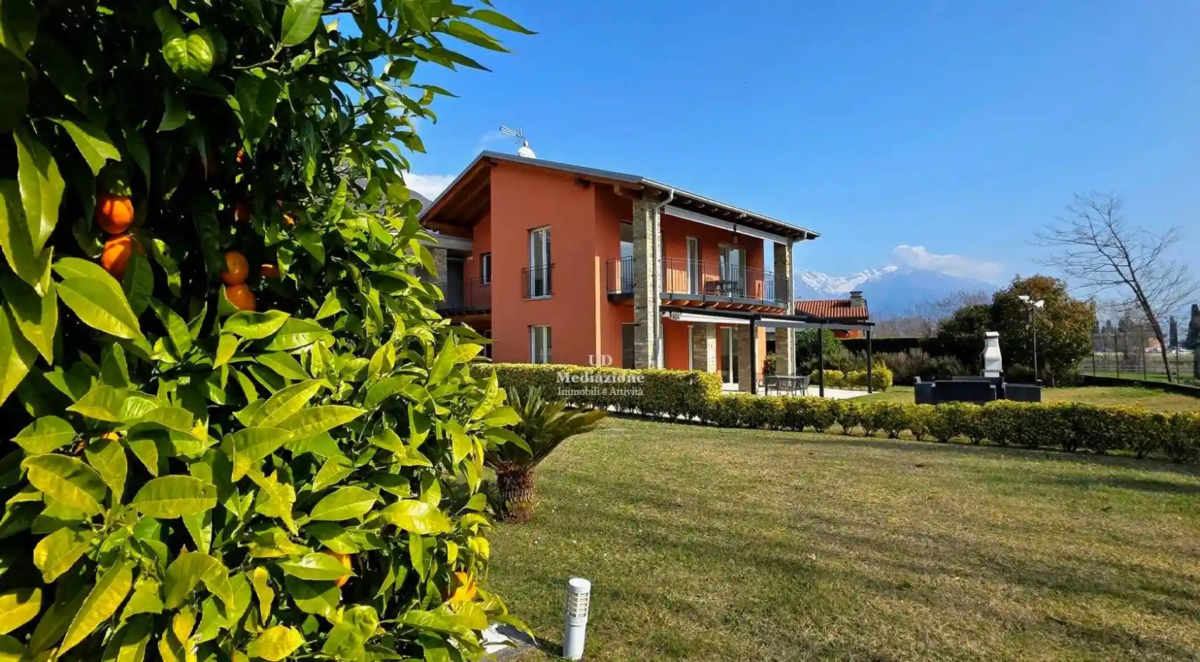 Appartamento in vendita a Gravedona ed Uniti