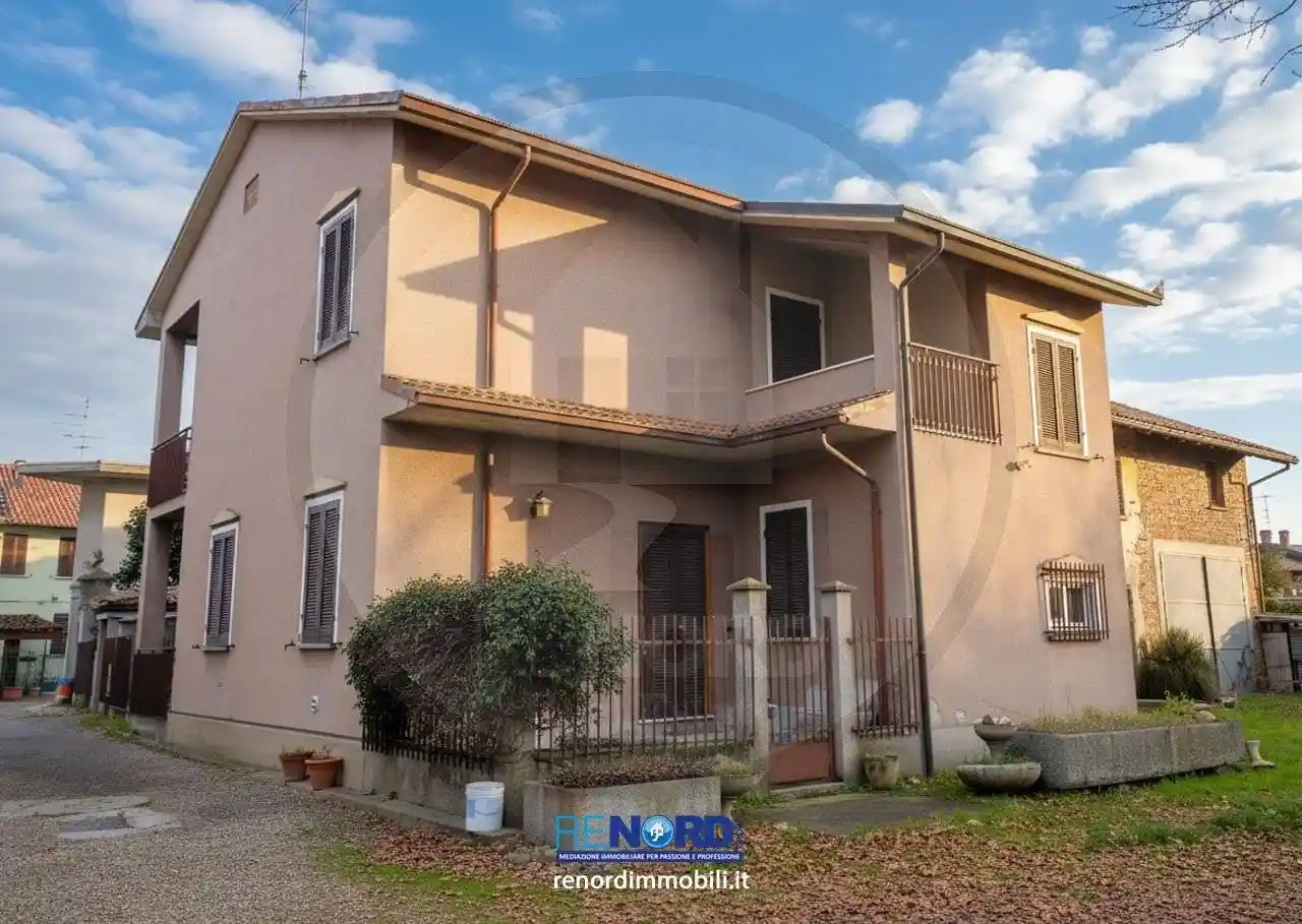 Villa in vendita a Cura Carpignano