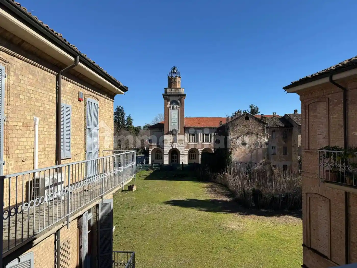 Appartamento in vendita a Voghera