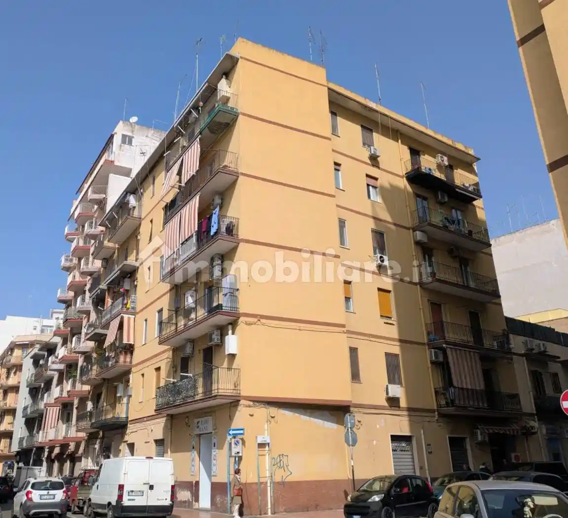 Appartamento in vendita a Taranto