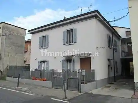 Appartamento in vendita a Limbiate