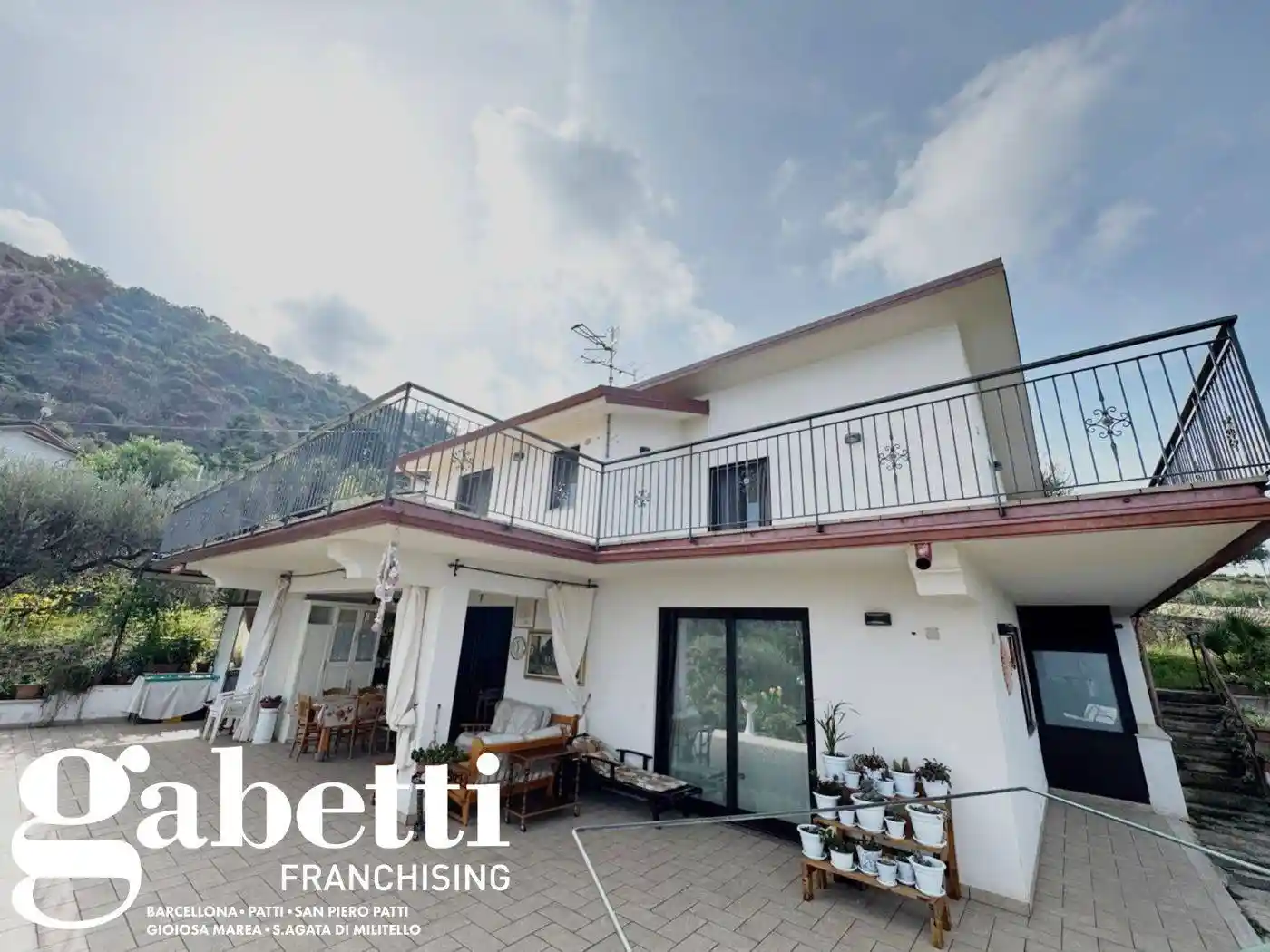 Villa in vendita a Acquedolci